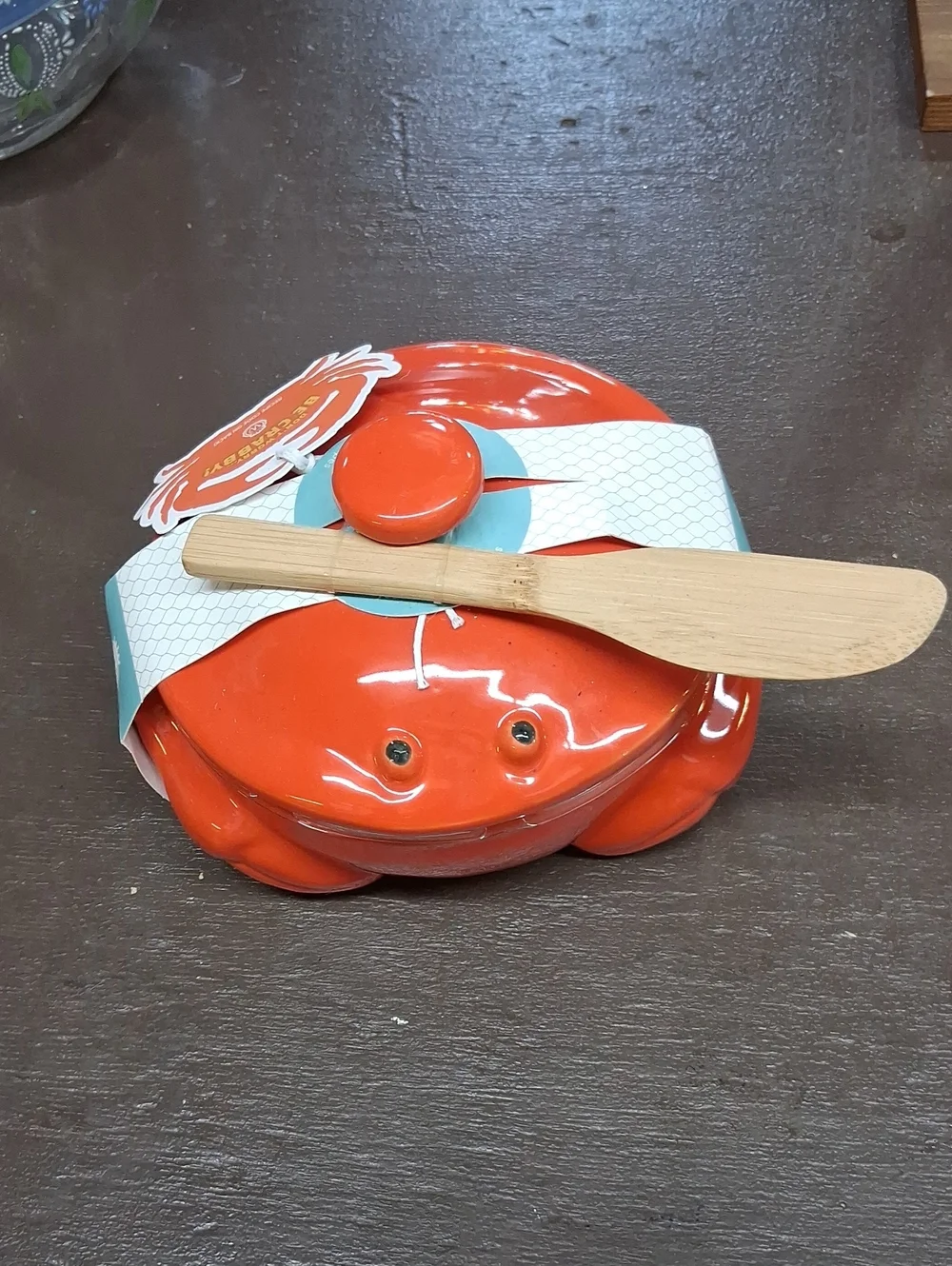 Be Crabby‎ brie cheese baker with set of 2 striped linen runner/towels
